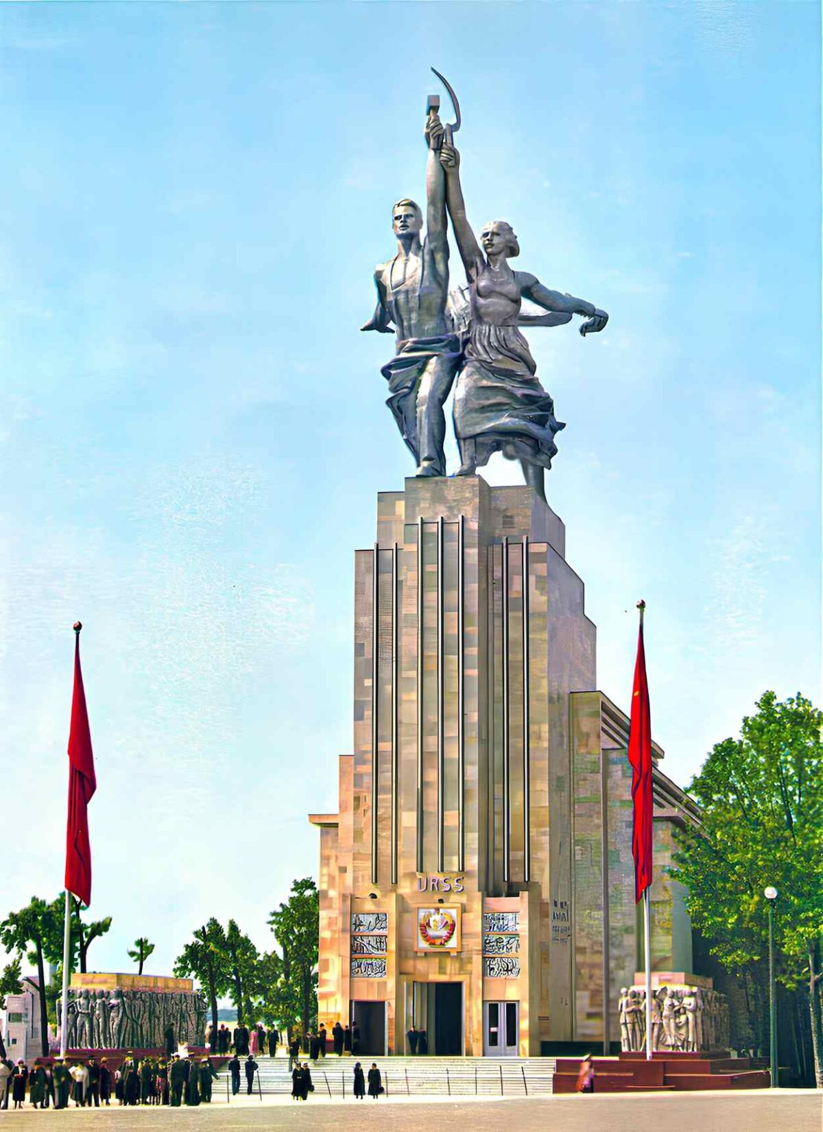 The Worker And Kolkhoz Woman An Impressive Soviet Statue Malevus