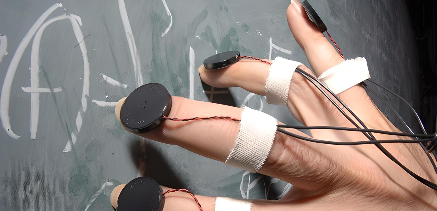 Why nails scratching a blackboard is so unbearable