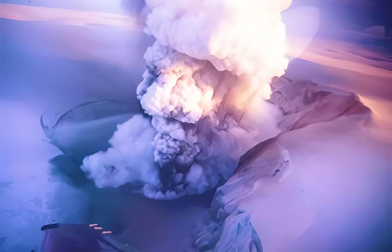 Volcanic eruption under Vatnajökull glacier.