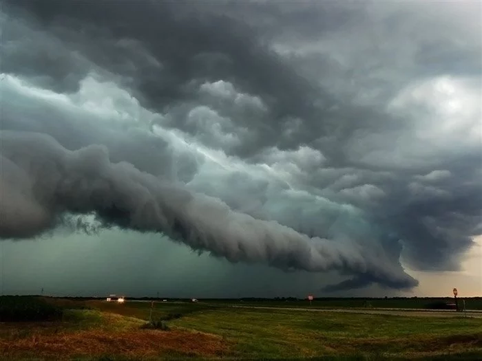 Franklin was contemplating a storm front and its peculiar travel patterns.