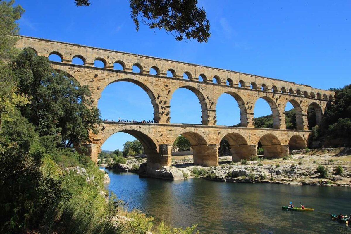 Pont du Gard: Romans Build This Masterpiece Aqueduct 2,100 Years Ago
