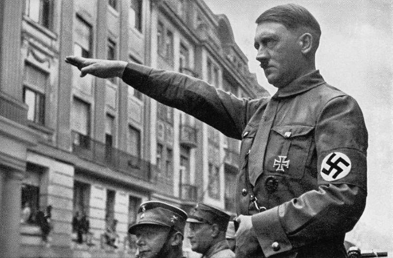 Hitler saluting sieg heil.