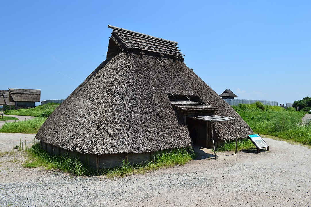 Reconstruction of a Yayoi period house in Kyushu.
