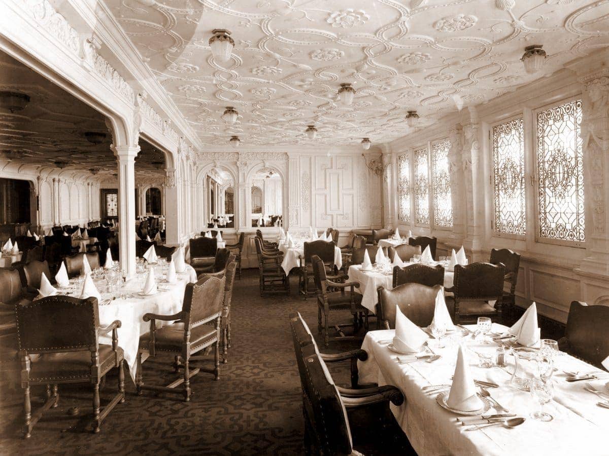 Dining room titanic