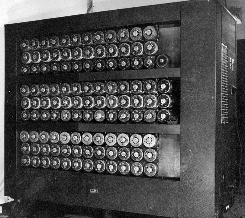 A wartime picture of a Bletchley Park Bombe.