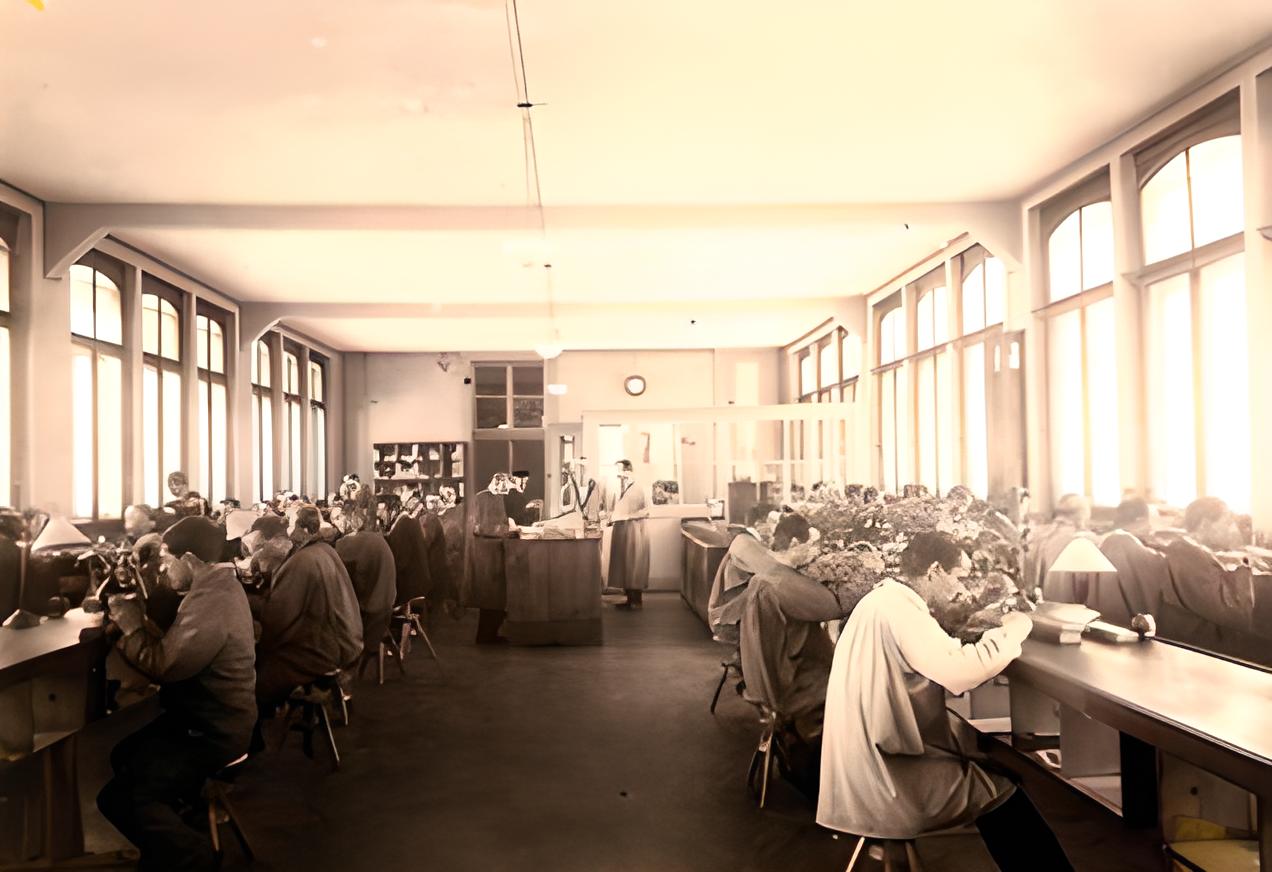 Final assembly of watches in the La Chaux-de-Fonds workshop (c. late 19th century)
