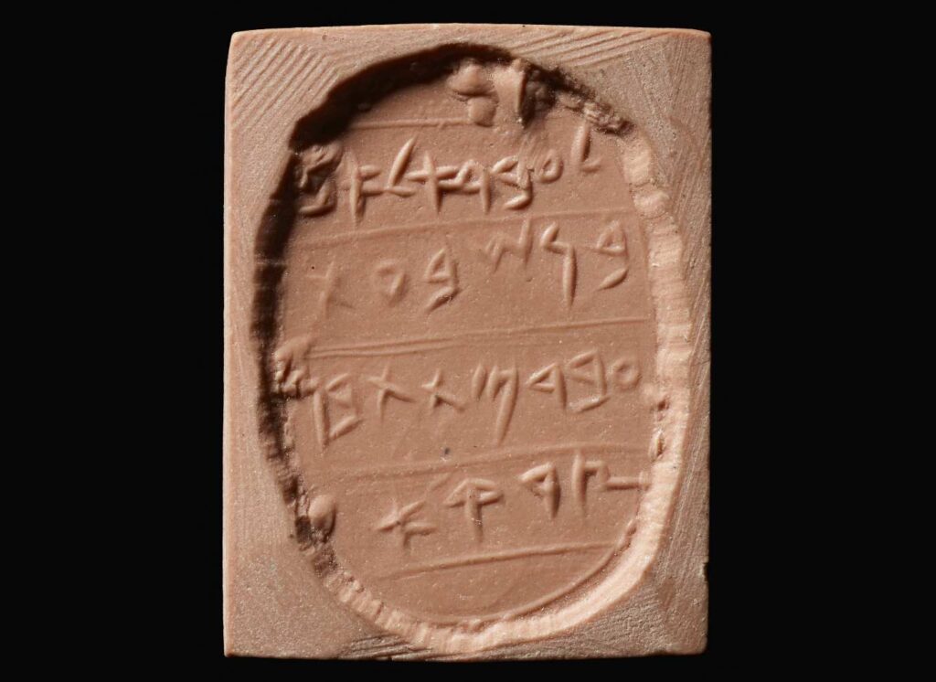 Timeline of the History of Writing: From 40.000 BC to Today - Malevus