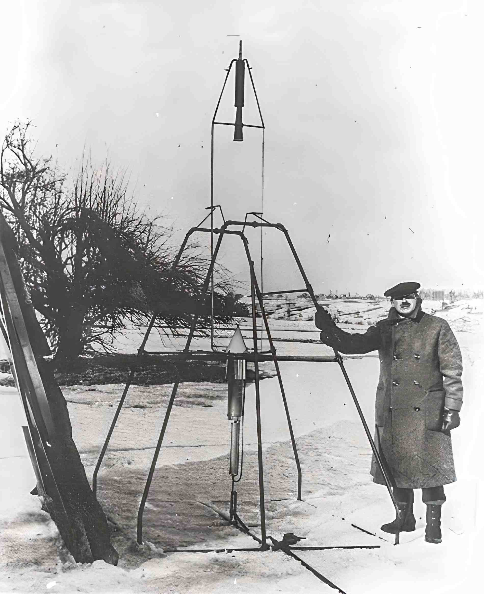 Robert Goddard during the first rocket flight on March 16, 1926.