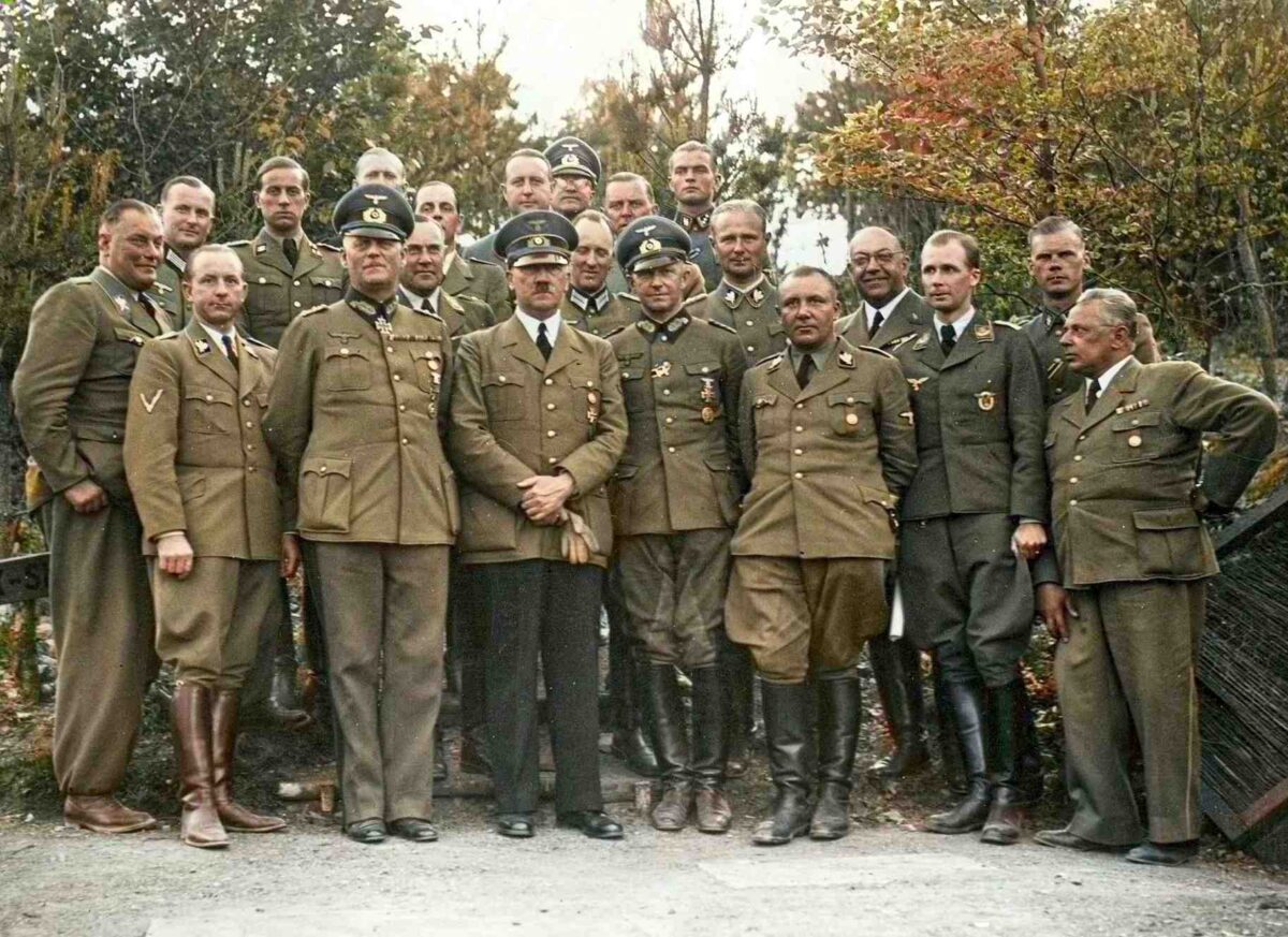 How Tall Was Hitler? Documents and Pictures on His Height