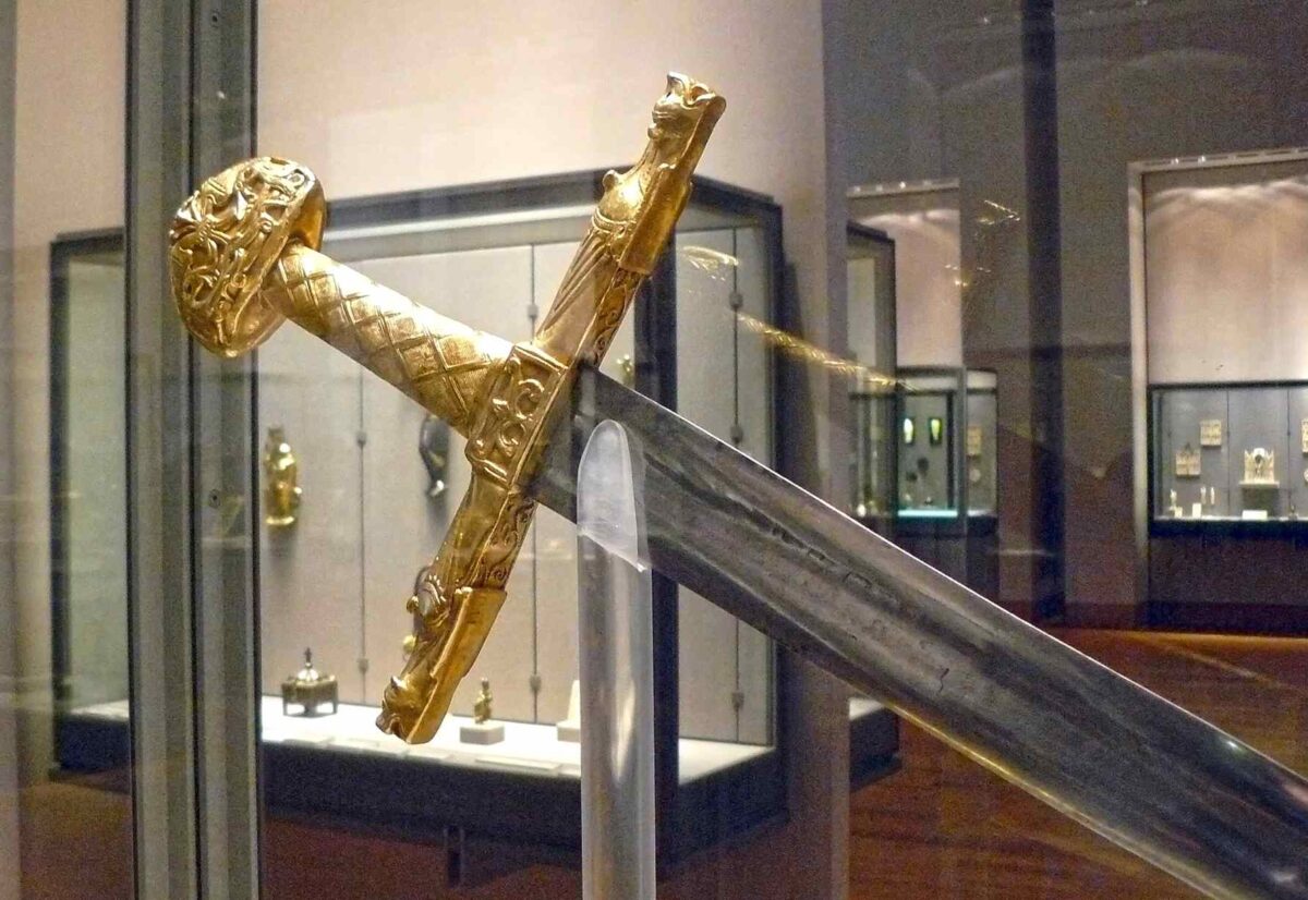 Sword of Charlemagne: The Joyeuse Sword of the Frankish King