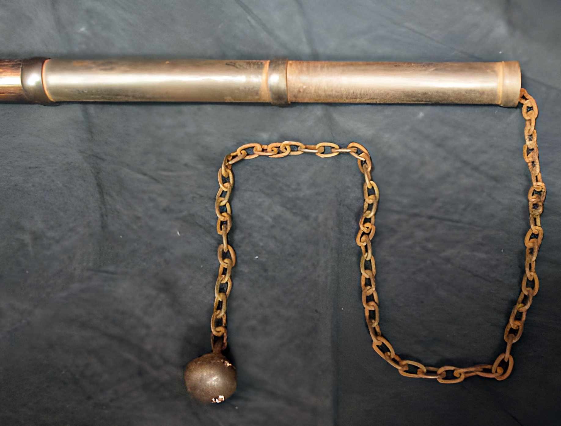 An Edo period (1603–1867) long chigiriki with a long chain.