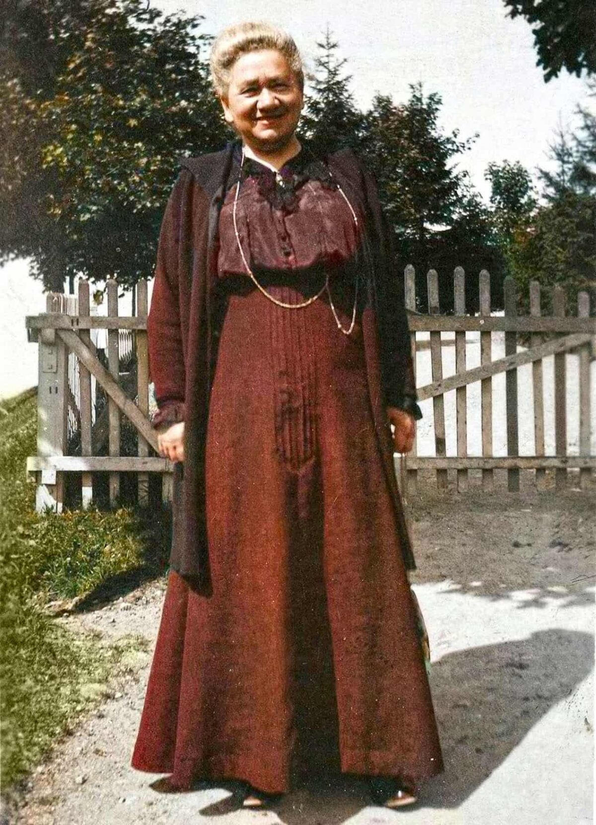 Pauline Einstein: The Life of Einstein’s Mother