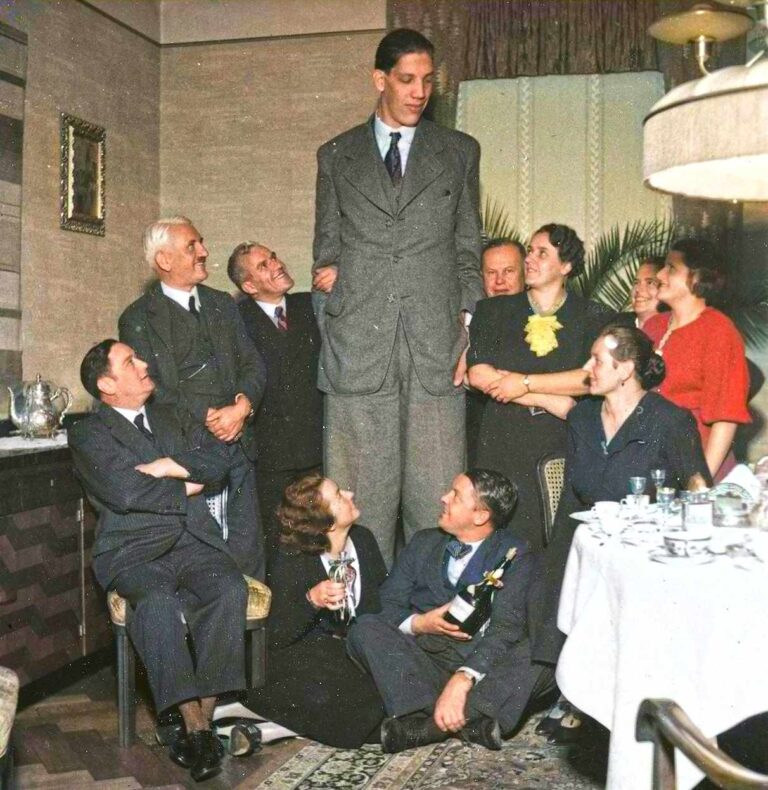 V in Myllyrinne The Tallest Soldier In History Malevus v-in-myllyrinne-the-tallest-soldier-in-history-malevus