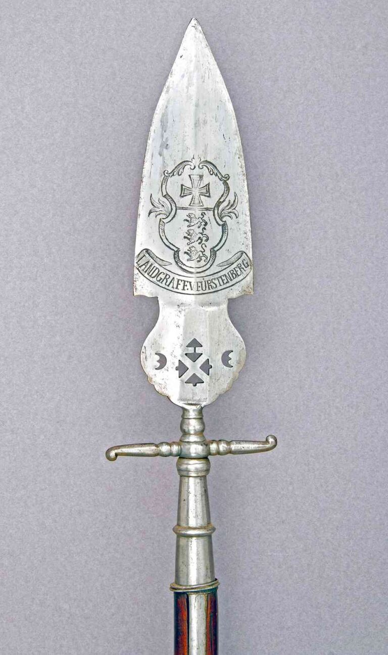 Spontoon: A 17th-Century Pike in American History - Malevus