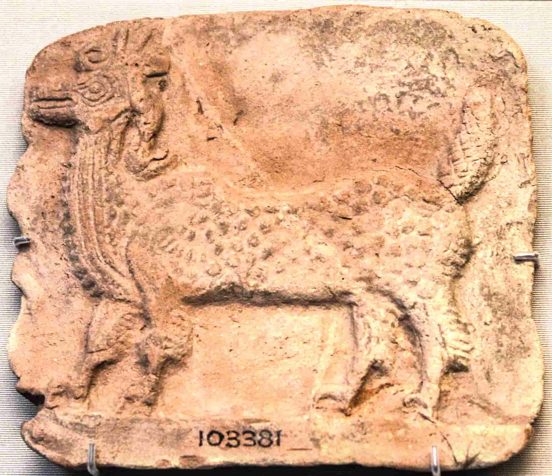 Mushussu terracotta plaque. It was supposed to protect people and houses against evil. From Southern Iraq, Neo-Babylonian period (c. 800-500 BC).