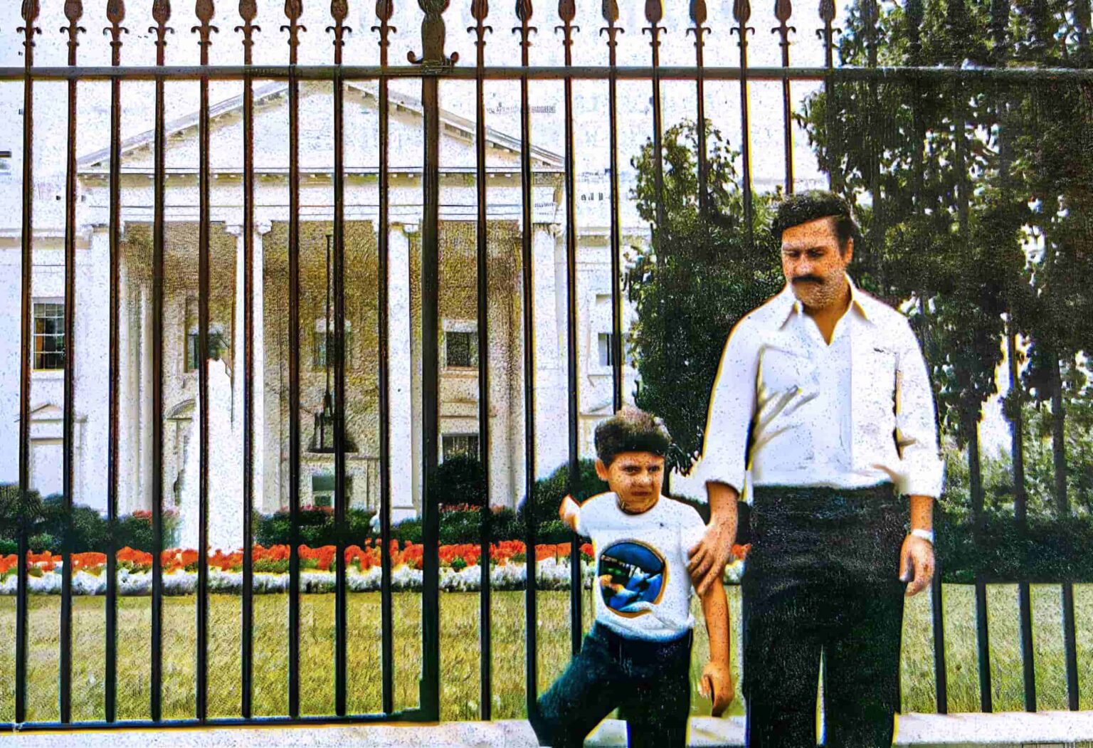 Pablo Escobar at the White House The Story of This Photo Malevus