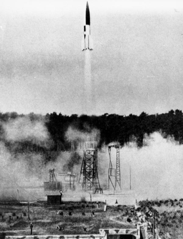 A V-2 launched from Test Stand VII in summer 1943.