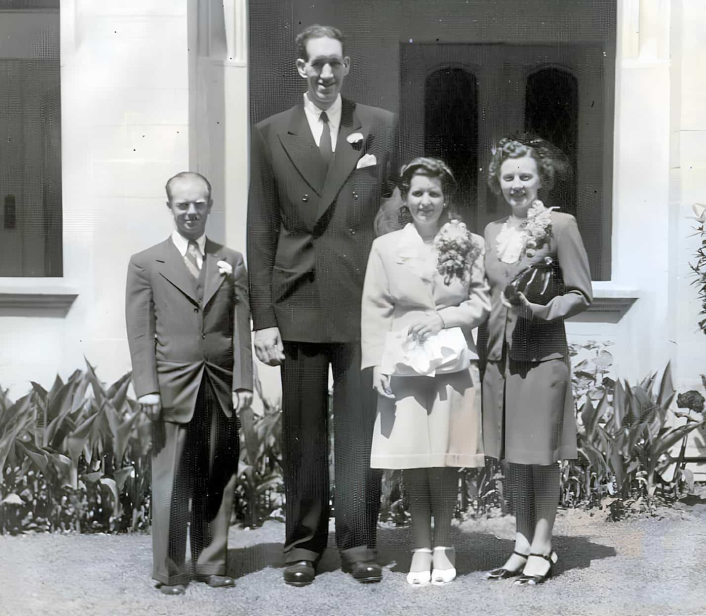 Lock Martin At 7'7", "The Tallest Man in the West" Malevus