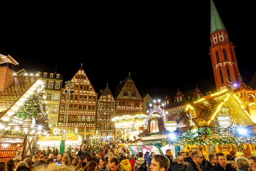 Christmas market, Frankfurt am Main, Germany.