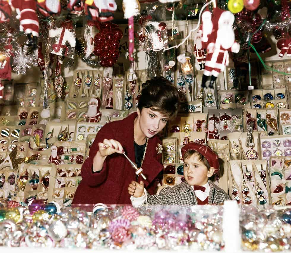 Gina Lollobrigida (Rome, Christmas 1962)