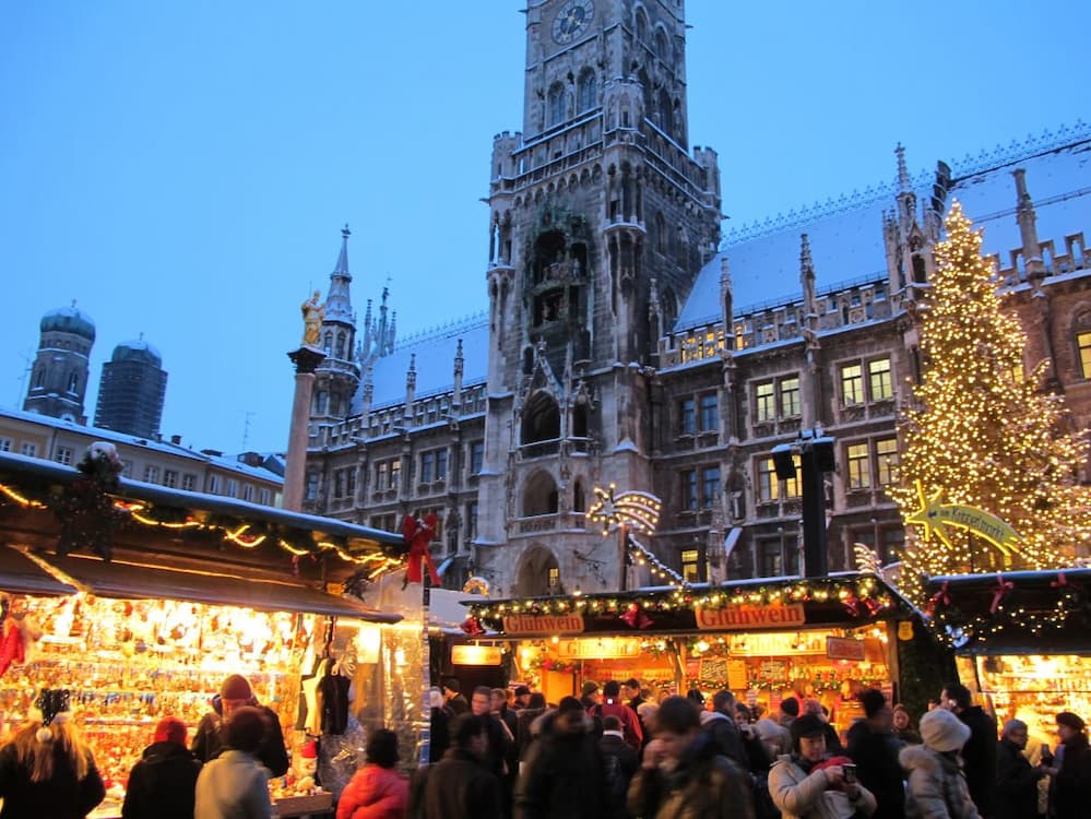 Christmas Market at Marienplatz, Munich.