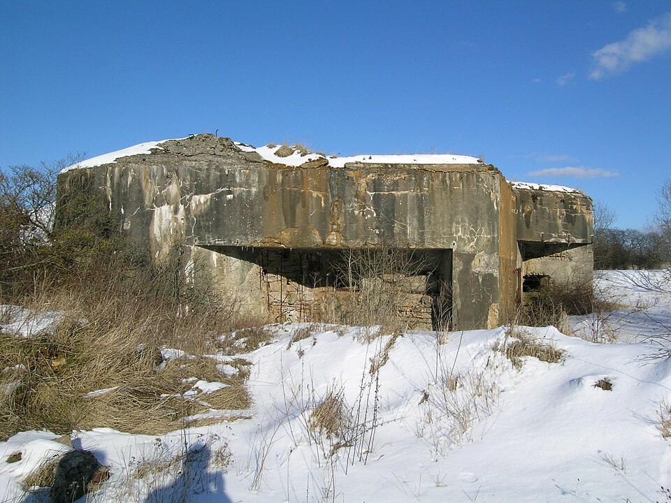 Single CORF casemate at Ravin-de-Crusnes. Maginot Line