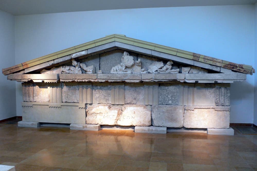 Pediment of the Treasury of Megara. 520 B.C. Archaeological Museum of Olympia.