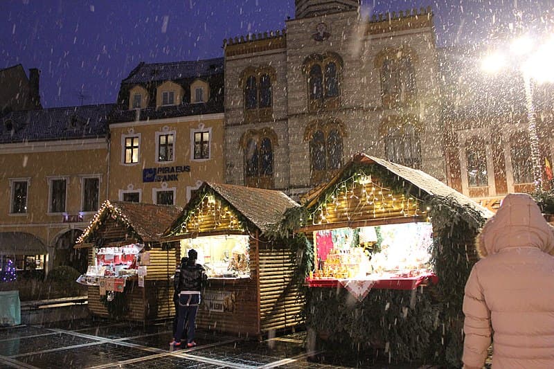 Christmas market, Brasov, Romania.