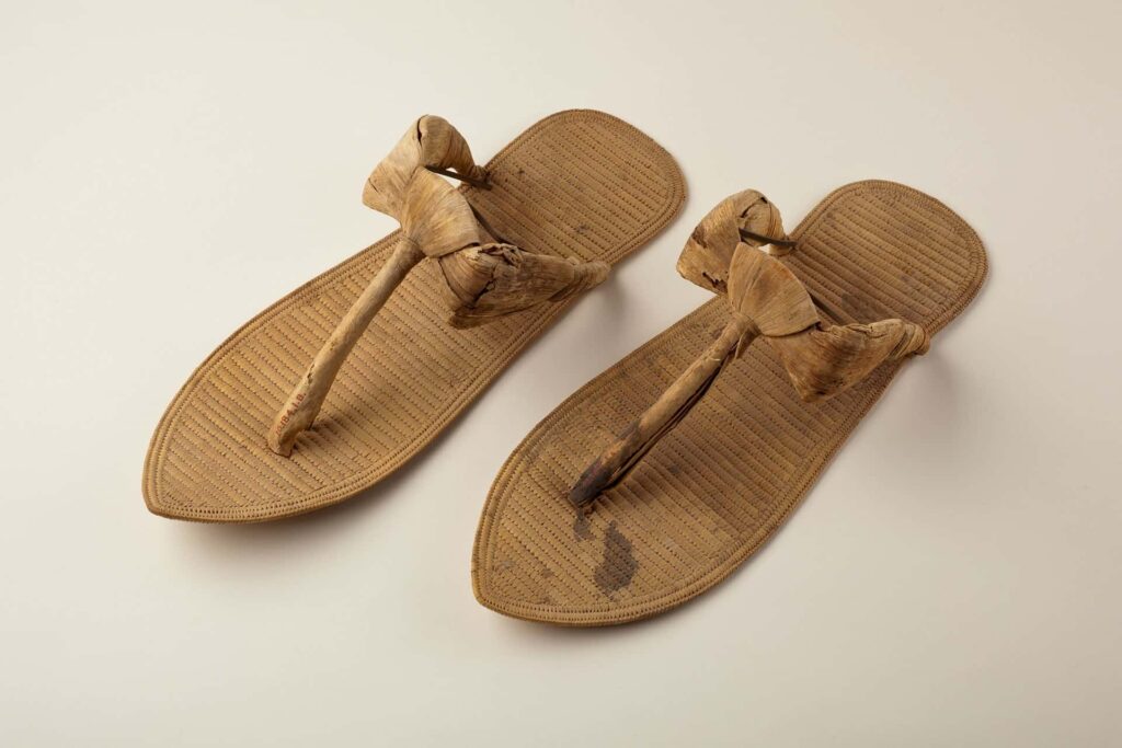 Pair of Sandals MET 10.184.1a b EGDP014939 1