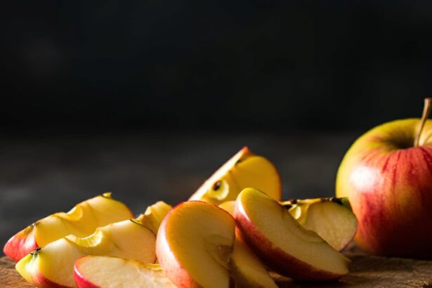 Sliced Apples Turn Brown