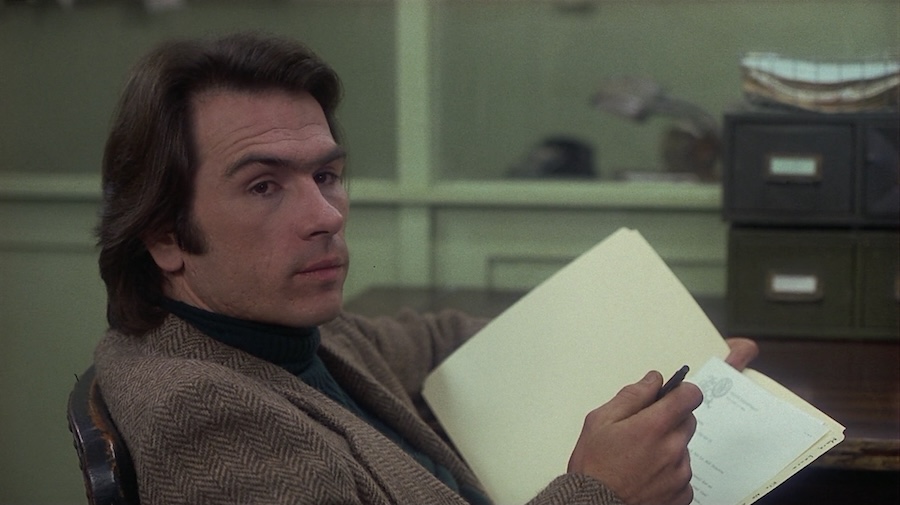 Tommy Lee Jones in Eyes of Laura Mars