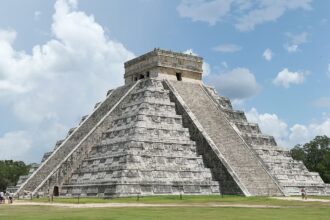 El Castillo (pyramid of Kukulcán) in Chichén Itzá