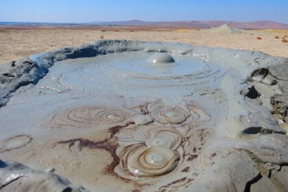 1440px Bahar Mud Volcano 10. Photo by Uzeyir Mikayilov